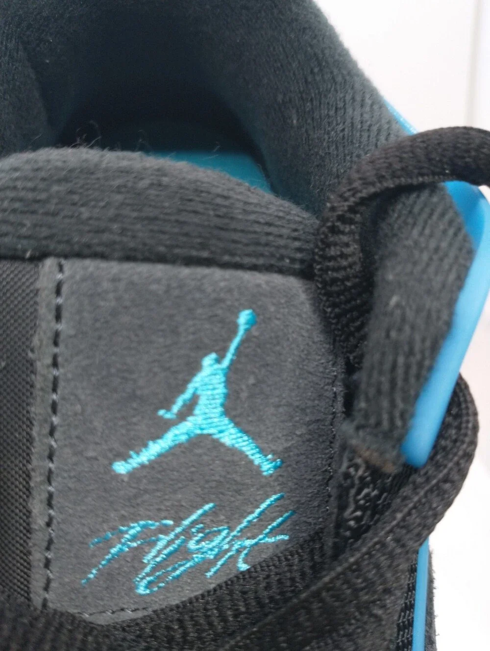 Nike Air Jordan 4 RM Black Cat Boys  Size 7 Casual Lifestyle Shoes,
